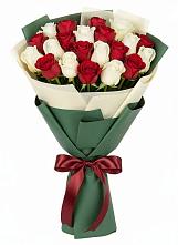 Букет Микс из красных и белых роз #REPLACE_PRED# Стрелице