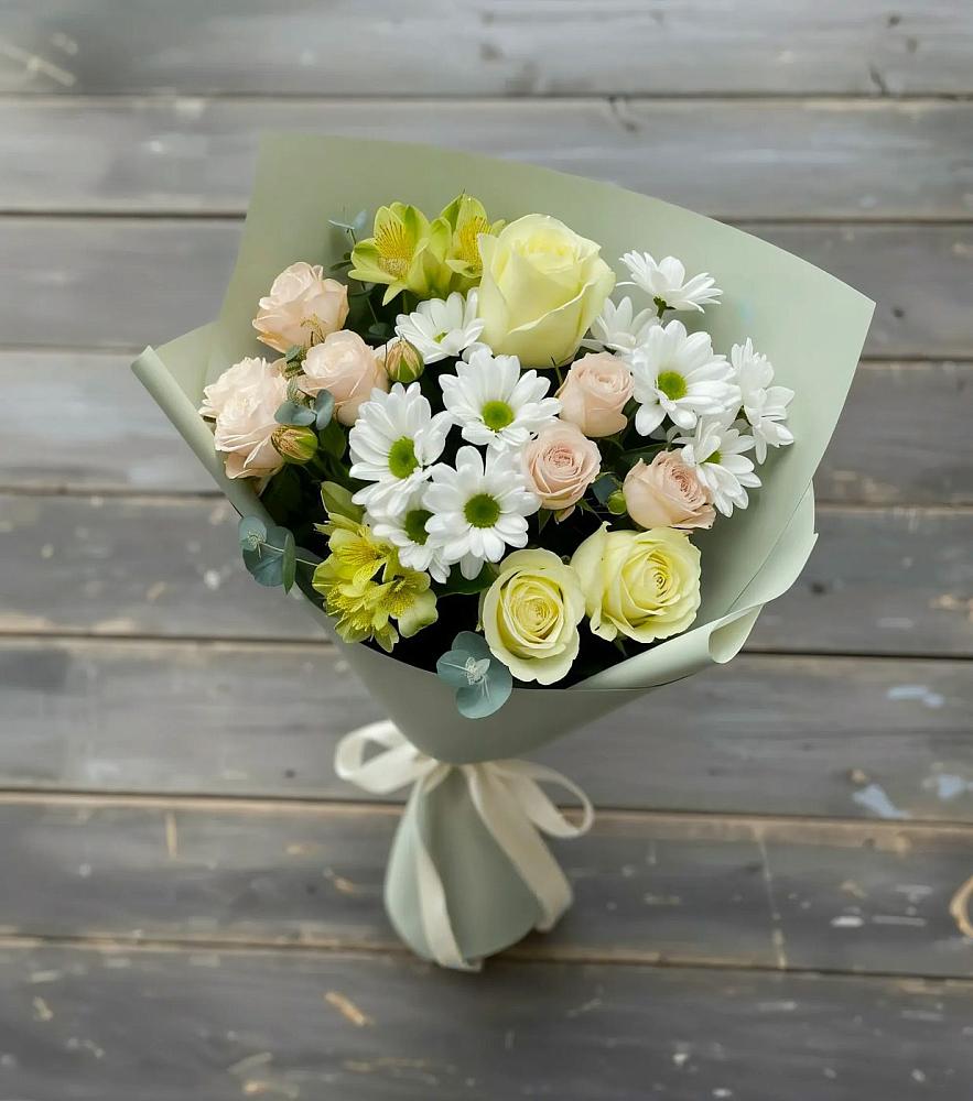 Букет цветов из: Альстромерии, Розы и Хризантемы в Стрелице