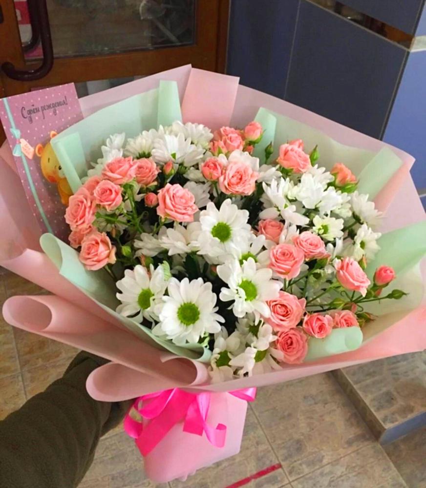 Букет цветов из: Розы и Хризантемы в Стрелице