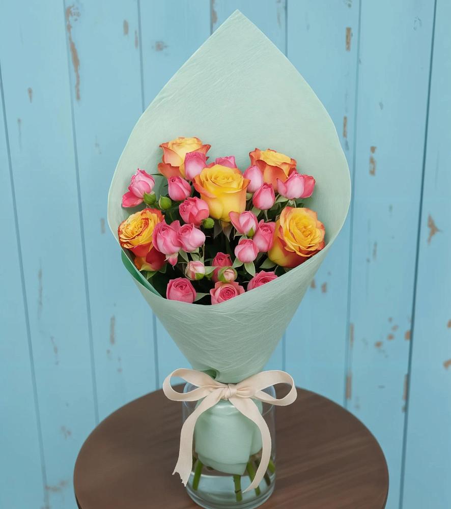 Букет цветов из: Розы в Стрелице