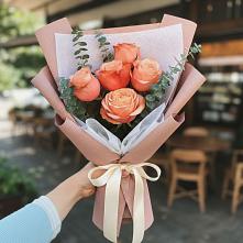 Букет цветов из:  Розы в Стрелице