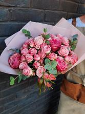 Букет цветов из:  Розы в Стрелице