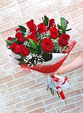 Букет цветов из:  Розы #REPLACE_PRED# Стрелице