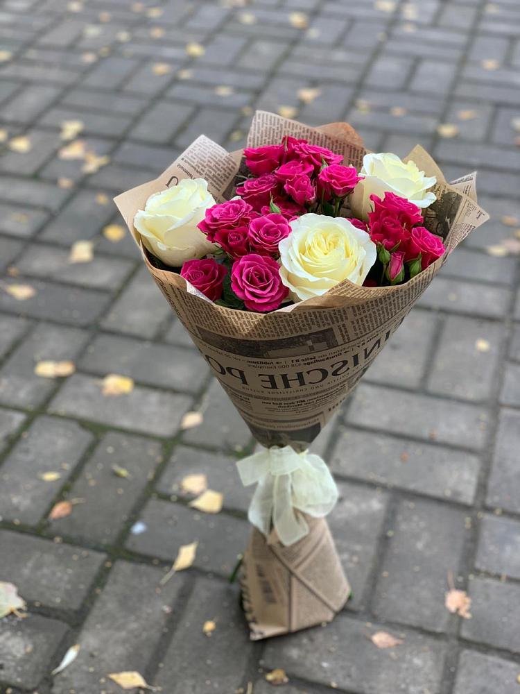 Букет цветов из: Розы в Стрелице