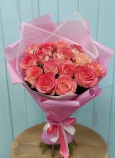 Букет 15 Розовых роз Равель в Стрелице