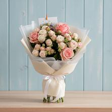Букет цветов из:  Розы в Стрелице