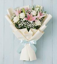 Букет цветов из:  Лилии в Стрелице